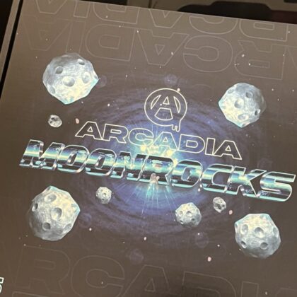 Authentic Arcadia Moonrocks

Shipped 📦:
1 lb $800
1/2 lb $450
1/4 lb $275