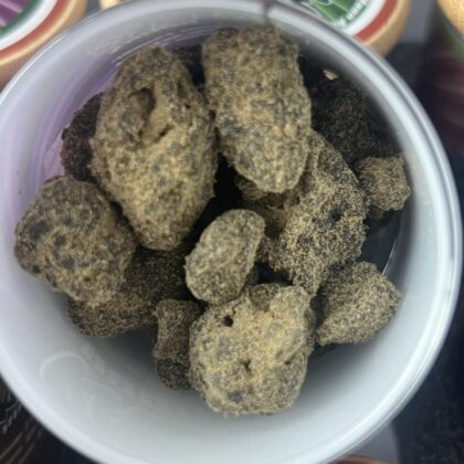 KAWS Moonrocks Slurpee Edition

Shipped 📦:
1 lb $650
1/2 lb $375